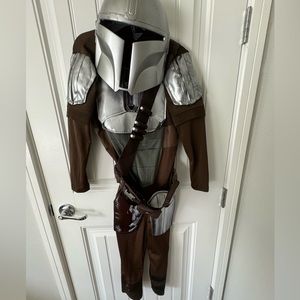 Disney’s the Mandalorian costume